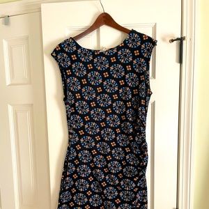 Flattering stretch jersey dress